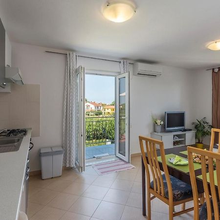 Apartment Nensi 포레치 외부 사진